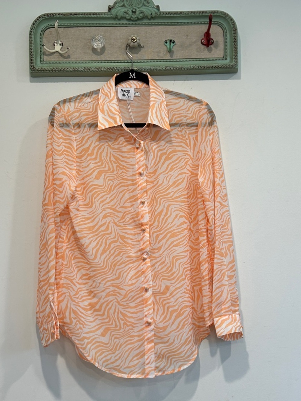 Princess Polly Peach and White Zebra tiger stripe Sheer Button-Down Shirt new 6
